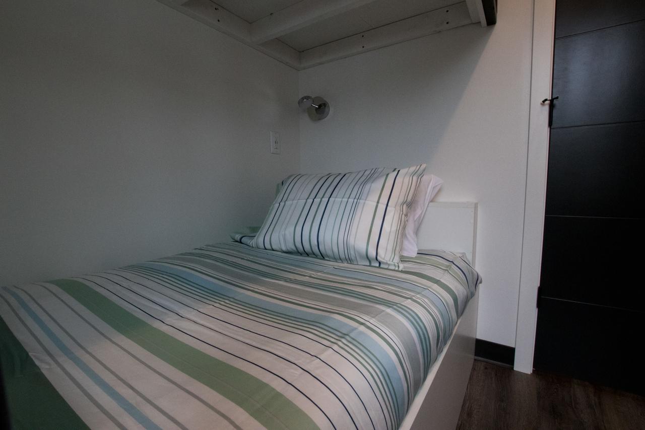 The Burfield Hotell Sun Peaks Exteriör bild